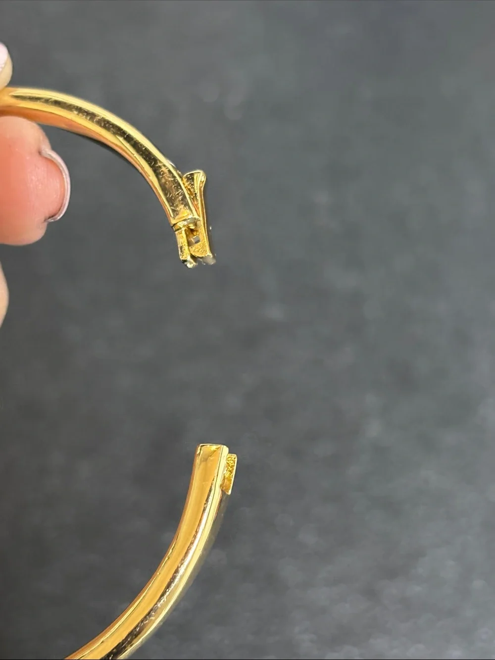 Kate spade Aquarius Horoscope She Connects The Dots Charm Gold Bangle Bracelet - Picture 9 of 9